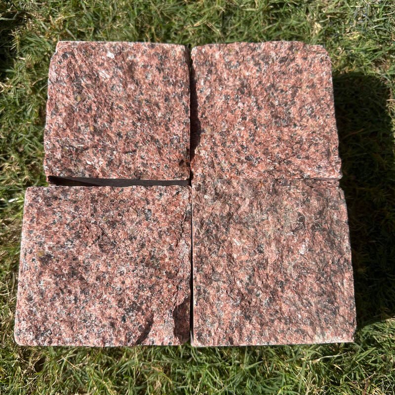 Red Granite Cobblestone setts 